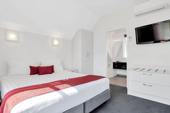 1-bedroom spa unit
