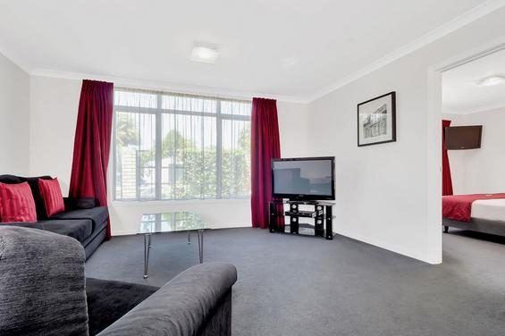 two bedroom spa unit